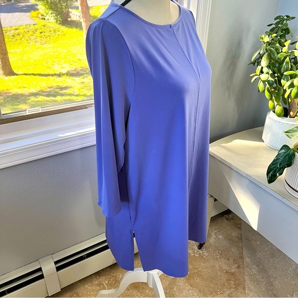 Women’s boat-neck three-quarter sleeve tunic - Picture 2 of 4